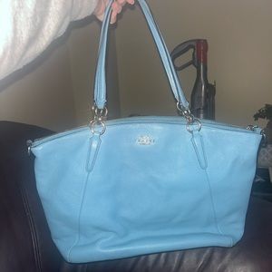 Baby blue Coach tote